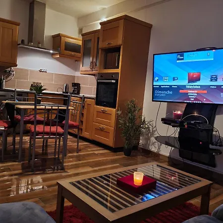 Appartement chaleureux à 35mn de Paris Corbeil-Essonnes Esterno foto